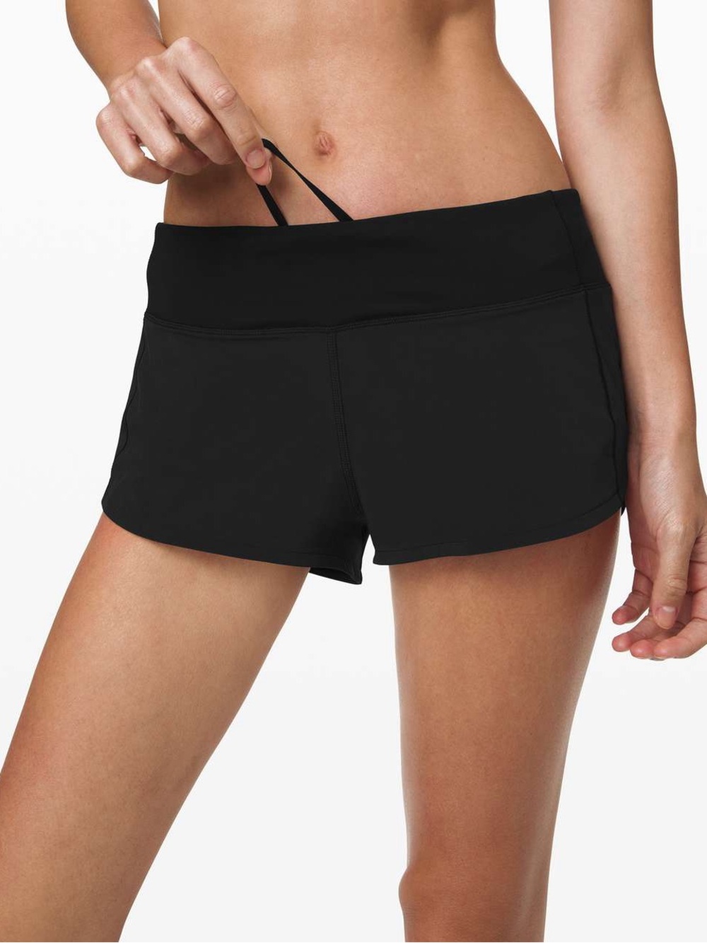 lululemon athletica Black Women's Speed Up shorts 2.5